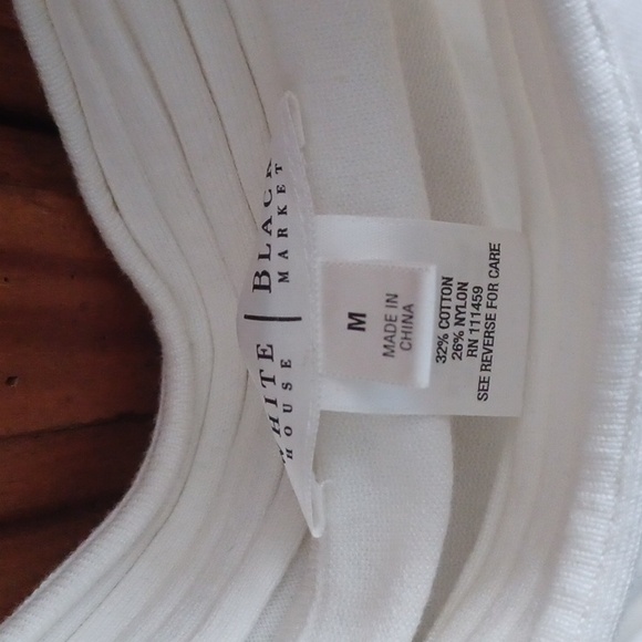 Top - Picture 2 of 5